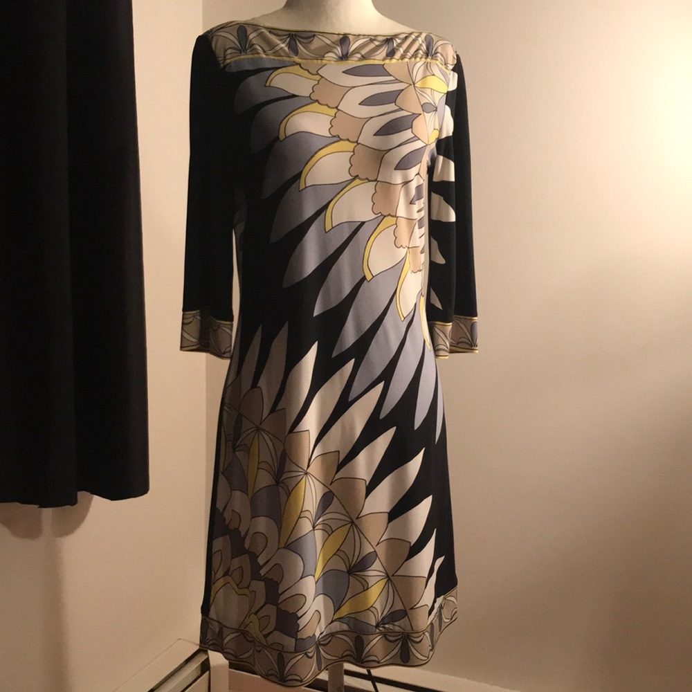 Donna Morgan - Eye catching dress!